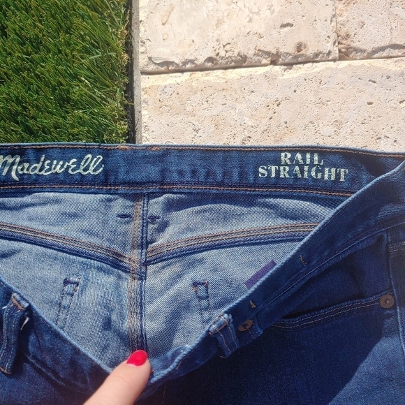 Madewell Low Rise Rail Straight Raw Hem Jeans - Picture 6 of 6